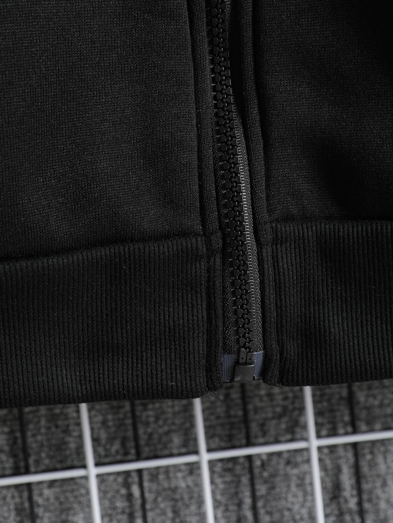 Men Zip Up Drawstring Slant Pocket Hoodie