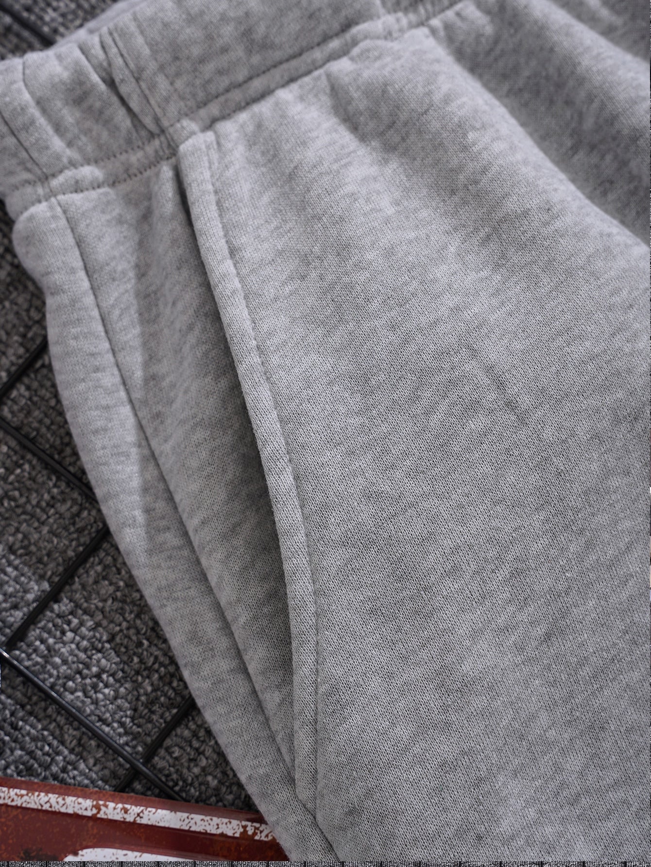 Men Drawstring Waist Thermal Lined Sweatpants